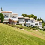 Azahara 1 8b Beautiful Frontline Golf In Popular Aloha *