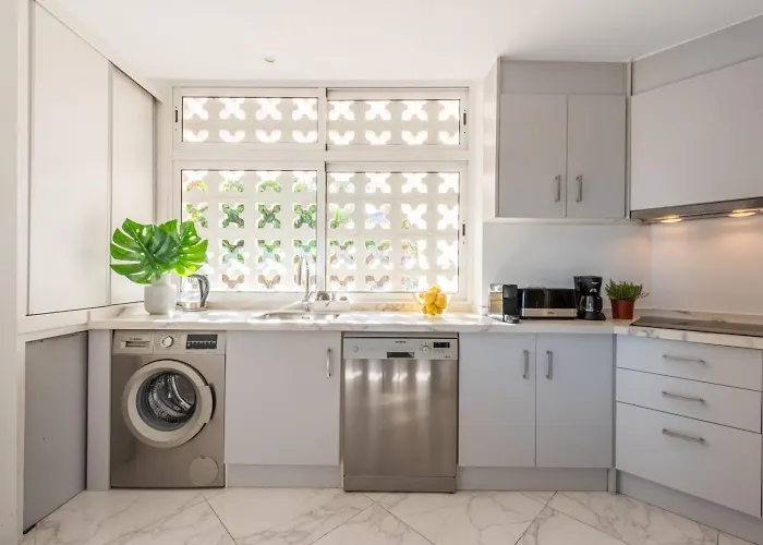 Azahara 1 8b Beautiful Frontline Golf In Popular Aloha 마르베야