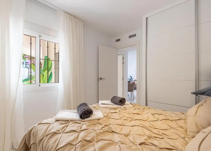 Azahara 1 8b Beautiful Frontline Golf In Popular Aloha 아파트 마르베야